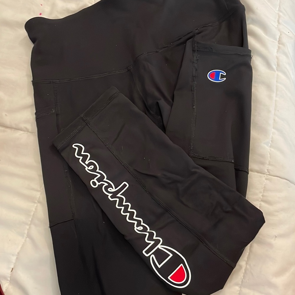 Athletic Champion Fitted Workout Leggings with Pocket